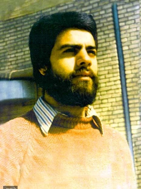 فریدون صداقت*