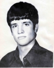 علیرضا گلستان